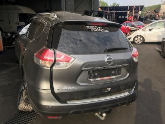 Salvage car Nissan X-Trail 1600CC - 96KW -DIESEL 2017/7