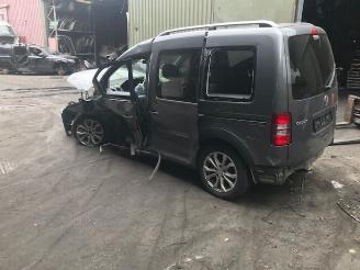 disassembly passenger cars Volkswagen Caddy Combi 75KW -DIESEL - 1600CC 2013/8