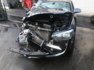 Damaged car BMW 1-serie 85KW - 1600CC - DIESEL 2013/4