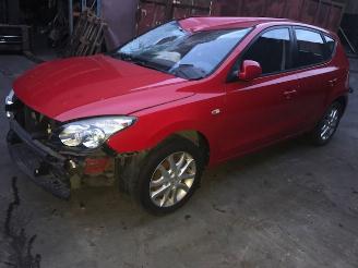 Hyundai I-30 1400CC / BENZINE / 5VIT picture 3