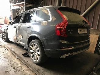 Salvage car Volvo Xc-90 2000CC - 165KW - DIESEL 2016/1