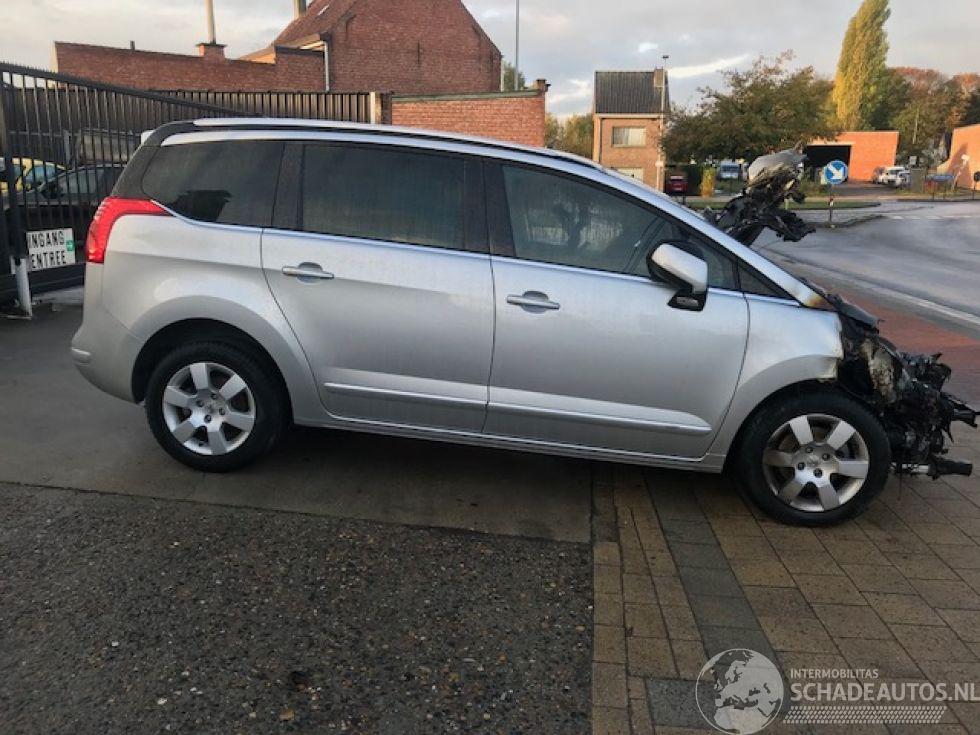 Peugeot 5008 DIESEL - 1560CC - 84KW