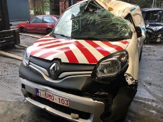 Vrakbiler auto Renault Kangoo  2013/1