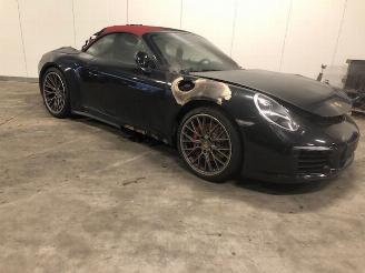 Porsche 911 991 4S cabrio 3.0 Benzine picture 2