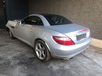 Mercedes SLK R172 - 2200CC  - DIESEL - AUTOMAAT picture 4