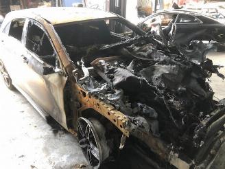 demontáž osobní automobily Mercedes A-klasse 100KW - 2143CC - DIESEL 2018/3