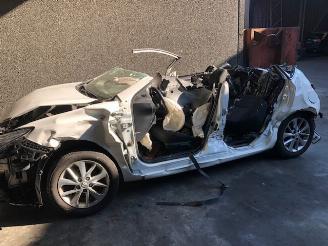 disassembly passenger cars Toyota Auris 66KW - 1364CC - DIESEL 2013/12