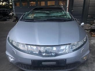 Unfallwagen Honda Civic BENZINE 103KW - 1800CC  - EURO 4 2006/3