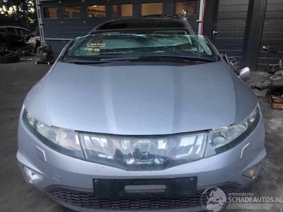 Honda Civic BENZINE 103KW - 1800CC  - EURO 4