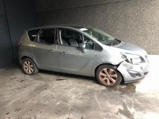 Opel Meriva 1700cc - diesel - 2014 picture 2