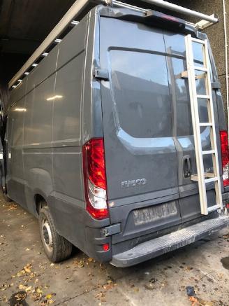 Iveco Daily 115kw - 2300cc - diesel picture 5