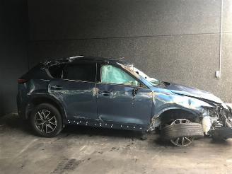 Salvage car Mazda CX-5  2018/1