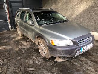 Salvage car Volvo Xc-70 2400CC - DIESEL - AUTOMAAT - CROSSCOUNTRY 2008/1