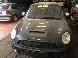 Mini Cooper S 1600CC - 128KW - BENZINE - 2009- 6VIT picture 9