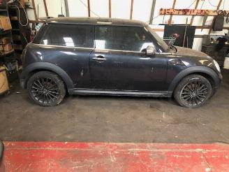 Mini Cooper S 1600CC - 128KW - BENZINE - 2009- 6VIT picture 6