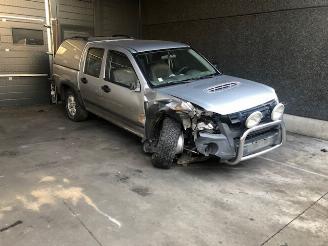 Salvage car Isuzu D-Max ISUZU D-MAX LSX 2011/1