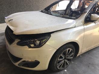 disassembly passenger cars Peugeot 308 DIESEL - 85KW - 1560CC 2015/1