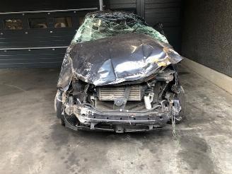 demontáž osobní automobily Ssang yong Rodius 2157CC - DIESEL - EURO6B 2018/5