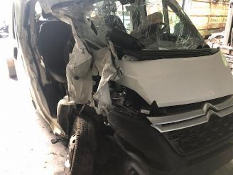 Damaged car Citroën Jumper 2000CC- 96 - DIESEL - EURO6B - CITROEN JUMPER COMFORT 2019/4