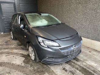 Damaged car Opel Corsa BENZINE - 1400CC - 66KW - EURO6B 2018/3