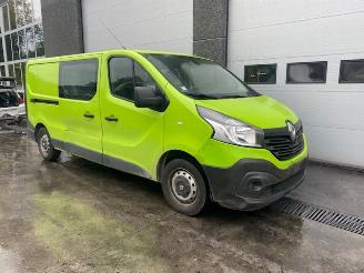 Damaged car Renault Trafic DIESEL - 1600CC - 2015/3