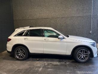 Mercedes GLC 2.2 250d 16V BlueTEC 4-Matic SUV  Diesel 2.143cc 150kW 4x4 2015-06/2019-04 picture 2