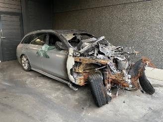 rozbiórka samochody osobowe Mercedes E-klasse E Estate (S213) Combi 2016 E-220d 2.0 Turbo 16V Combi/o  Diesel 1.950cc 143kW RWD 2016-07 2018/5