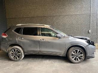 Nissan X-Trail (T32) SUV 2013 2.0 dCi SUV  Diesel 1.994cc 130kW FWD 2016-10 (T32D) picture 2