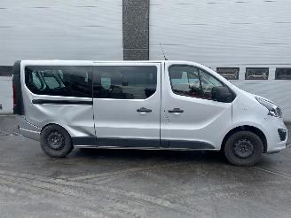 Opel Vivaro B Combi Bus 2014 1.6 CDTI Biturbo 125 Bus  Diesel 1.598cc 92kW (125pk) picture 2