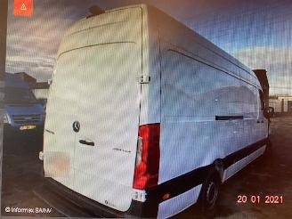 Mercedes Sprinter (907.6/910.6) Van 2018 314 CDI 2.1 D RWD Bestel  Diesel 2.143cc 105kW (143pk) RWD picture 3