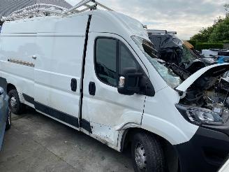 skadebil auto Peugeot Boxer (U9) Van 2006 2.0 BlueHDi 160 Bestel  Diesel 1.997cc 120kW 2019/2