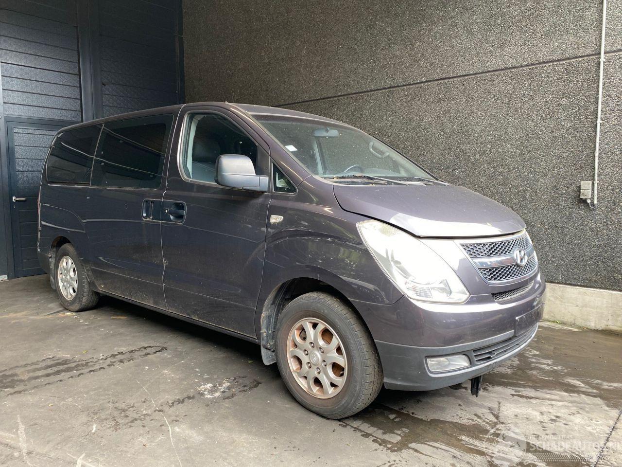 Hyundai H-1 people bus 2008 2.5d Diesel 120kw awd 5bak