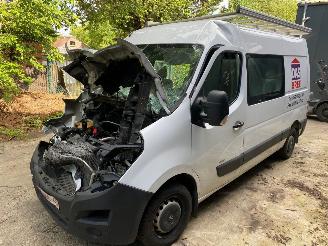 demontáž osobní automobily Opel Movano Van 2010 2.3 BiTurbo 16V FWD Bestel  Diesel 2.298cc 125kW 2018/7