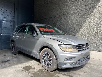 rozbiórka samochody osobowe Volkswagen Tiguan (AD1) SUV 2016 1.5 TSI 16V Evo BlueMotion Technology SUV  Benzine 1.495cc 110kW (150pk) FWD 2019/4