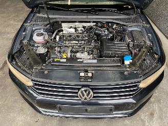 Volkswagen Passat Variant (3G5) Combi 2014 1.6 TDI 16V Combi/o  Diesel 1.598cc 88kW (120pk) FWD picture 6