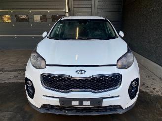 Kia Sportage Sportage (QL) 1.6 GDI 16V 4x2 Jeep/SUV  Benzine 1.591cc 97kW (132pk) FWD picture 4