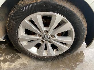 Volkswagen Golf Golf VII (AUA) Hatchback 2012 / 2019 1.0 TSI 12V Hatchback  Benzine 999cc 81kW (110pk) FWD picture 10