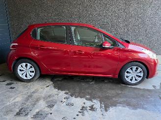 Peugeot 208 208 (CA/CC/CK/CL) Hatchback 2012 / 2019 picture 2