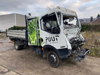krockskadad bil auto Nissan Cabstar Cab-Star Ch.Cab/Pick-up 1976 / 2014 35.14/45.14 DCI CHP  Diesel 2.488cc 100kW 2014/4
