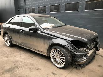 Damaged car Mercedes C-klasse (W204) Sedan 2007 / 2014 2.2 C-200 CDI 16V BlueEFFICIENCY Sedan 4Dr Diesel 2.143cc 100kW (136pk) RWD 2012/8