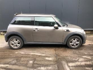 Mini One (R56) Hatchback 2006 / 2013 1.6 One D 16V Hatchback  Diesel 1.598cc 66kW (90pk) FWD picture 3