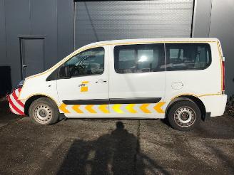 Peugeot Expert (G9) MPV 2007 / 2016 picture 3