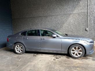 Volvo S-90 II Sedan 2016 2.0 D3 16V Sedan 4Dr Diesel 1.969cc 110kW (150pk) FWD picture 2