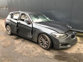 damaged passenger cars BMW 1-serie (F20) Hatchback 5-drs 2010 / 2019 114i 1.6 16V Hatchback 4Dr Benzine 1.598cc 75kW (102pk) RWD 2013/4