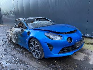 uszkodzony samochody osobowe Renault Alpine A110 Coupé 2019 1.8 Coupe 2Dr Benzine 1.798cc 185kW RWD 2019/4