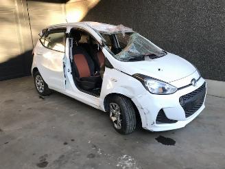 disassembly passenger cars Hyundai I-10 (B5) Hatchback 2013 1.0 12V Hatchback  Benzine 998cc 49kW (67pk) FWD 2018/2