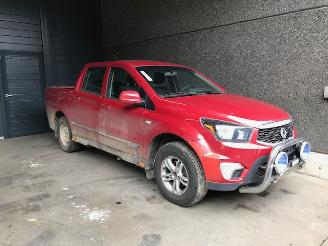 Salvage car Ssang yong Actyon Sports II Pick-up 2017 2.2D 2017/10