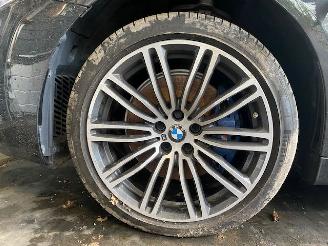BMW 5-serie (G30) Sedan 2016 / 2024 530e iPerformance xDrive Sedan 4Dr Elektrisch Benzine 1.998cc 120kW (163pk) 4x4 picture 17