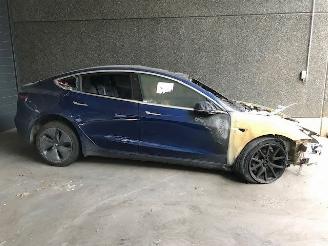 Tesla Model 3 Sedan 2020 EV Sedan 4Dr Elektrisch  361kW (491pk) RWD picture 2