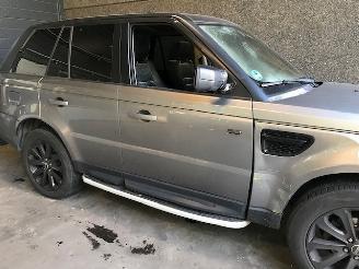 Land Rover Range Rover sport Range Rover Sport (LS) Terreinwagen 2005 / 2013 2.7 TDV6 24V Jeep/SUV  Diesel 2.720cc 140kW (190pk) 4x4 picture 3